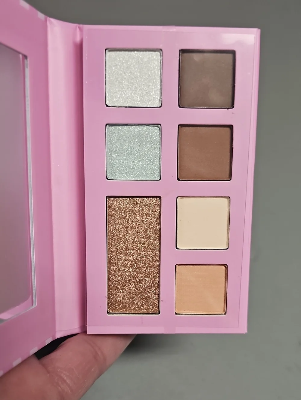 REALHER Every Shade Is You Eyeshadow Palette NIB